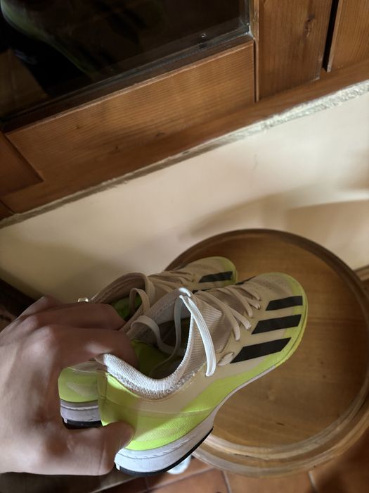 Vand Adidasi Sintetic 37 1/3