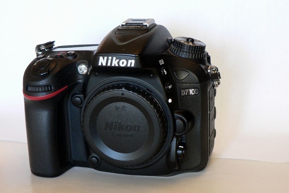 НИКОН 7100 + Обектив