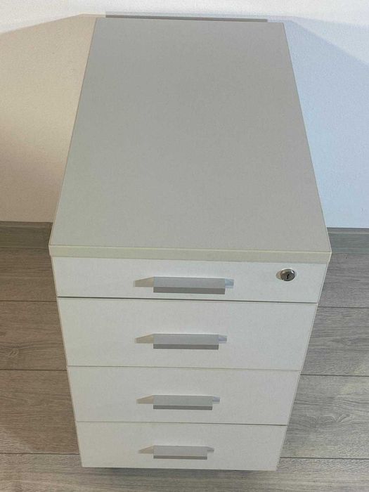 93 buc. Rollbox cu 4 Sertare 33X60 cm; Mic Dulap Birou Cub; Noptieră