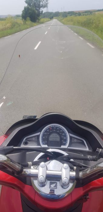 Хонда PCX скутер