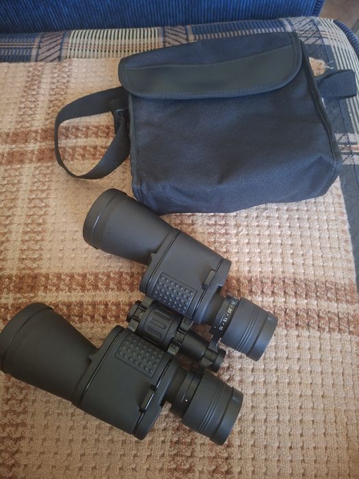 Продам новый Бинокль Binger 10×-30×50