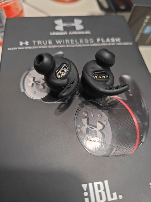 Vand casti JBL Under Armour Flash, True Wireless, Bluetooth, In-ear