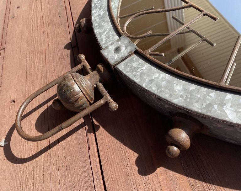 Большие винтажные часы