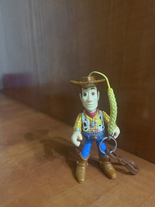 Игрушка -брелок . Вуди .