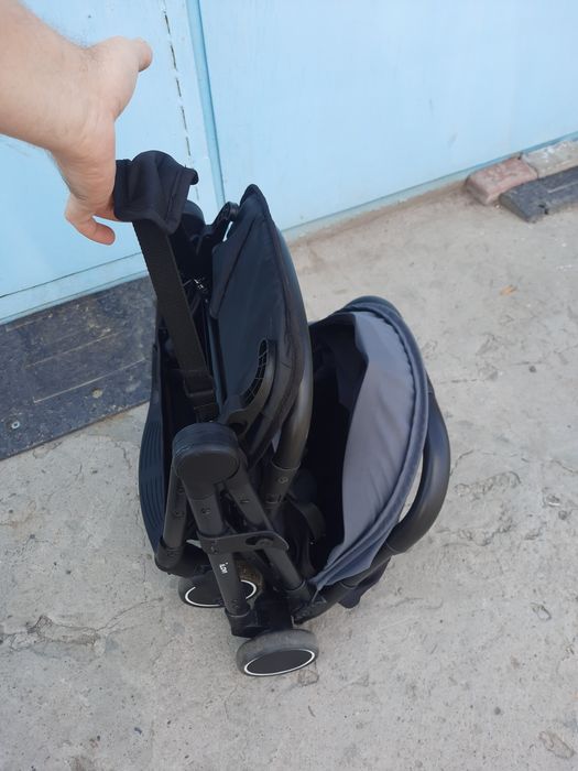 Продам коляску детскую