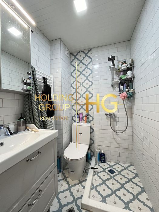 Продава се Тристаен апартамент в Варна, Център - 97 кв.м за 2578 €/кв.м - Снимка #8