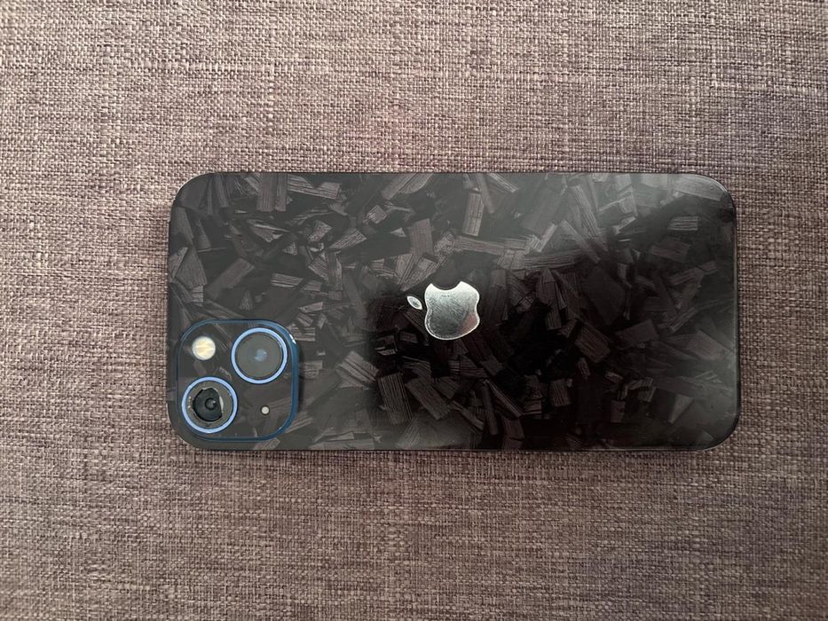 Iphone 13 в хорошем состоянии