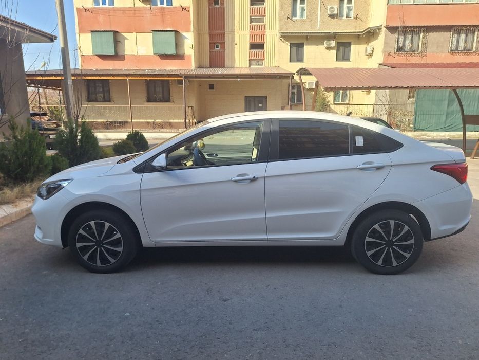 Aiqar Arizo e 2024 yil Jetavr salondan olingan 1 Qo'l moshina Aybi Yoq