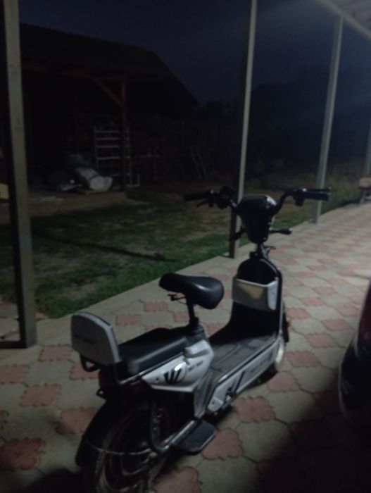 Скутер SKY WAY в продаже