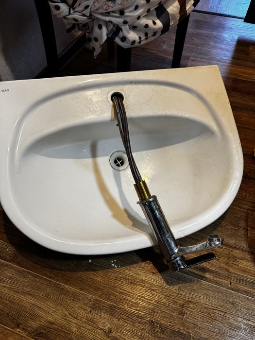 Раковина продам..