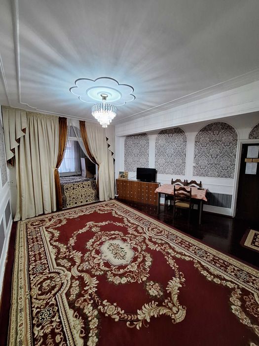 Продаётся квартира 4 комн на Мирзо Улугбекском районе Ахмад Югнакий