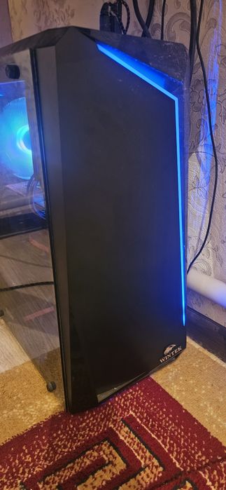 Комп игровой. Бари ойынды котереди