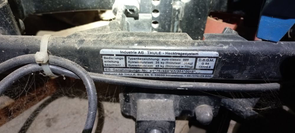 Стойка за 2 бр велосипеди Thule ( за теглич)