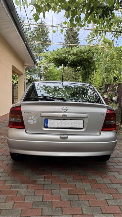 Vand Opel Astra 2003