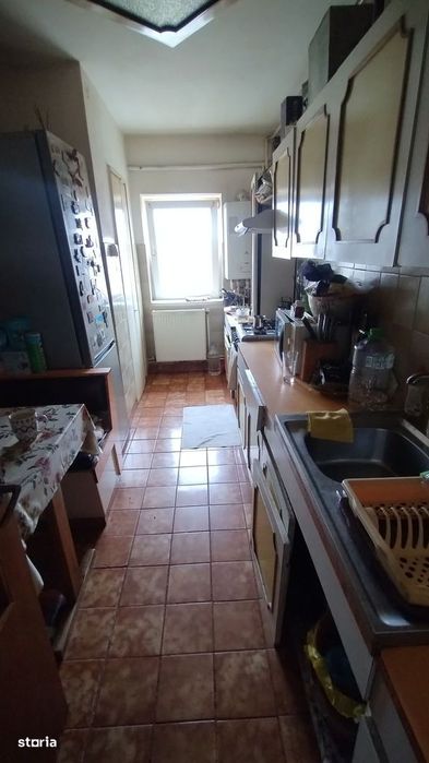 Apartament 4 camere decomandat Dacia