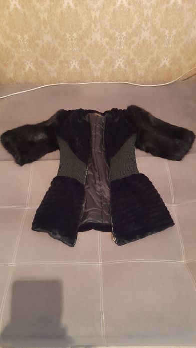 Продам шубку женскую