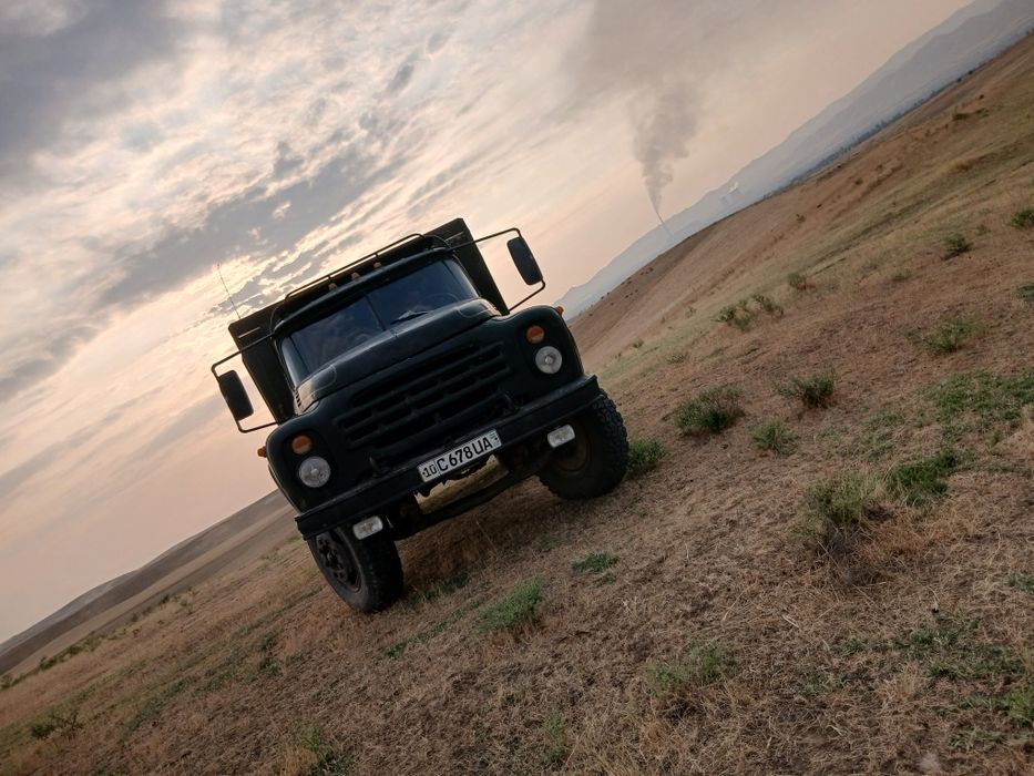 Ishlab turgan moshina