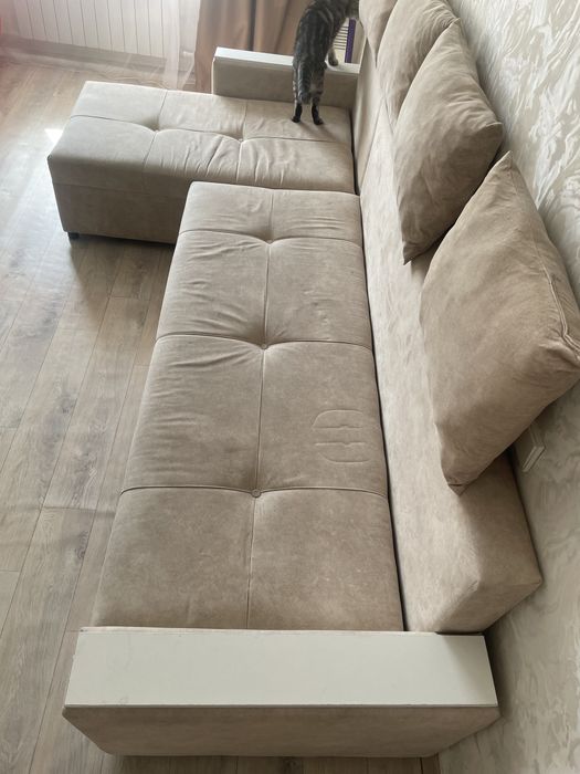 Продам угловой диван
