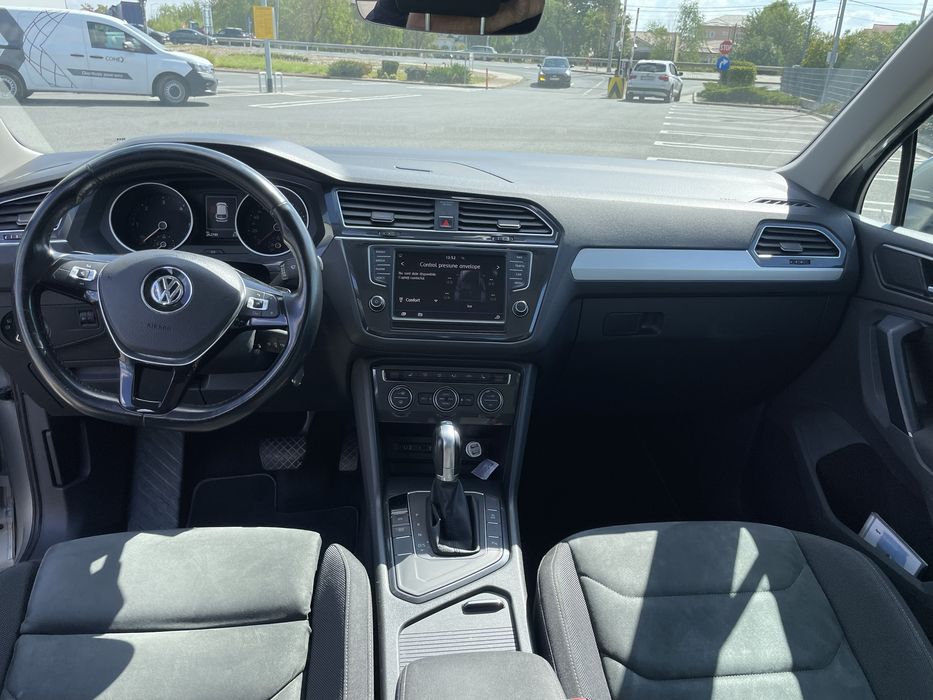 Wolksvagen Tiguan 2.0 DSG 2017 intretinut!