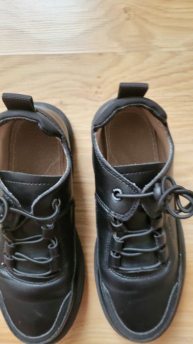 Продам детская обувь