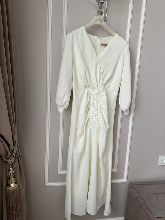 Продаю вечернее-коктейльное платье