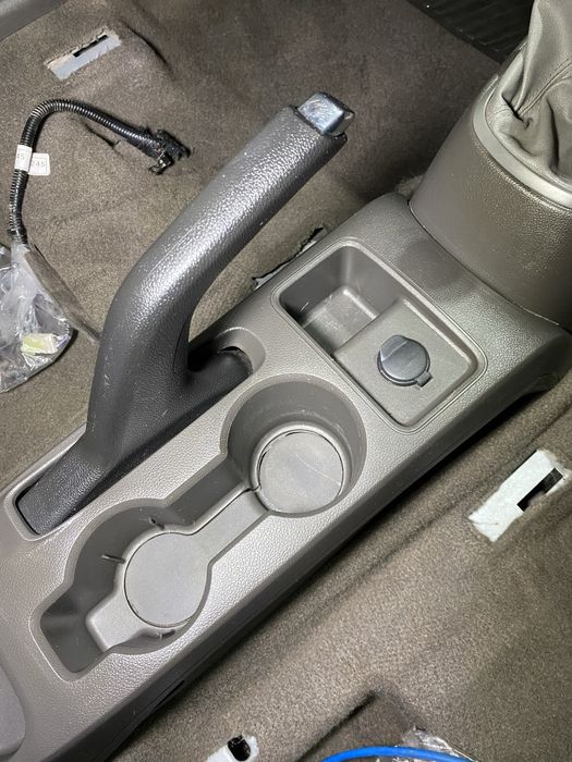 Проффесиональная  химчистка авто