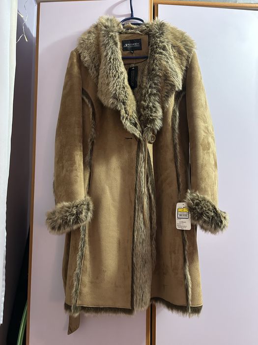 Palton de dama cu blana