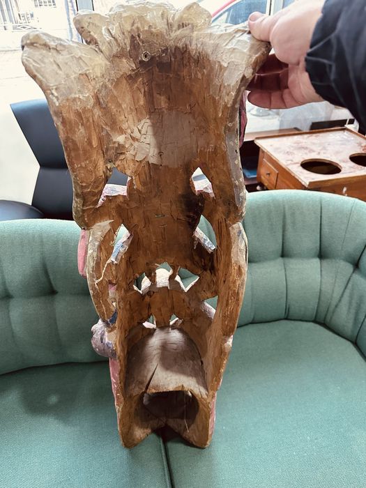 Голяма азиатска ритуална дървена маска / тотем