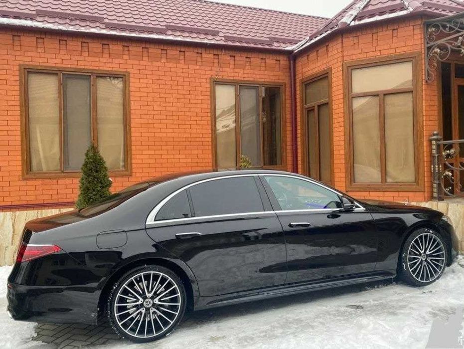 Аренда люксовых авто с водителем (W222. W223. Phantom) по всем направл