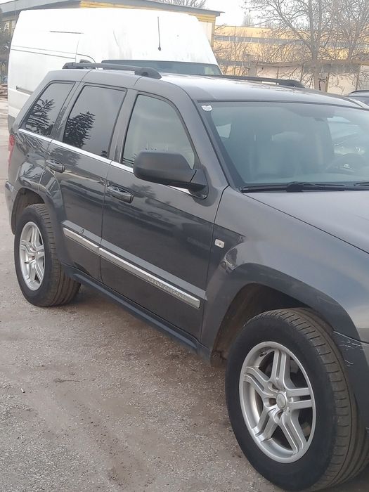 Продавам на части Jeep Grand Cherokee 3.0 CRD/218kc/4x4/2007г