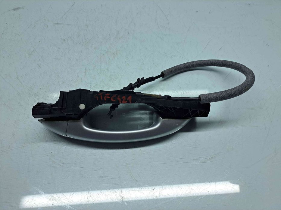 Maner usa stanga fata Volkswagen Golf 6 (5K1) [Fabr 2009-2013]