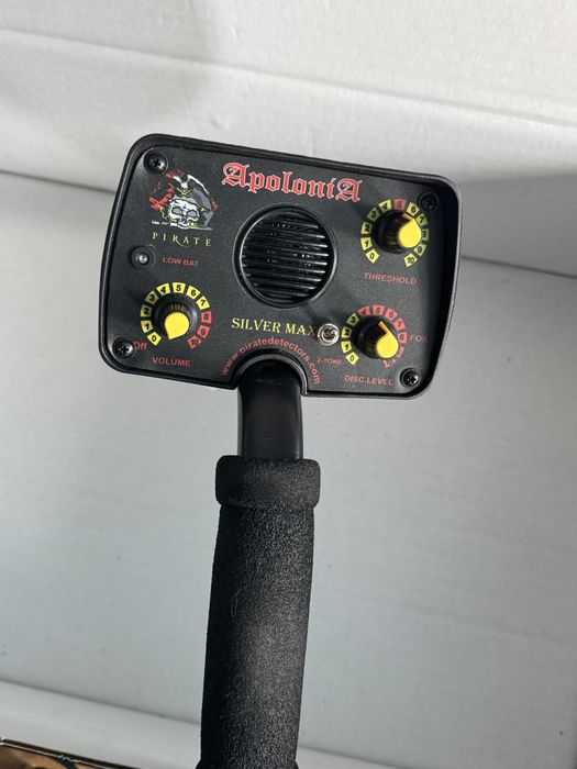 Металотърсач металдетектор Pirate Apolonia Silver Max