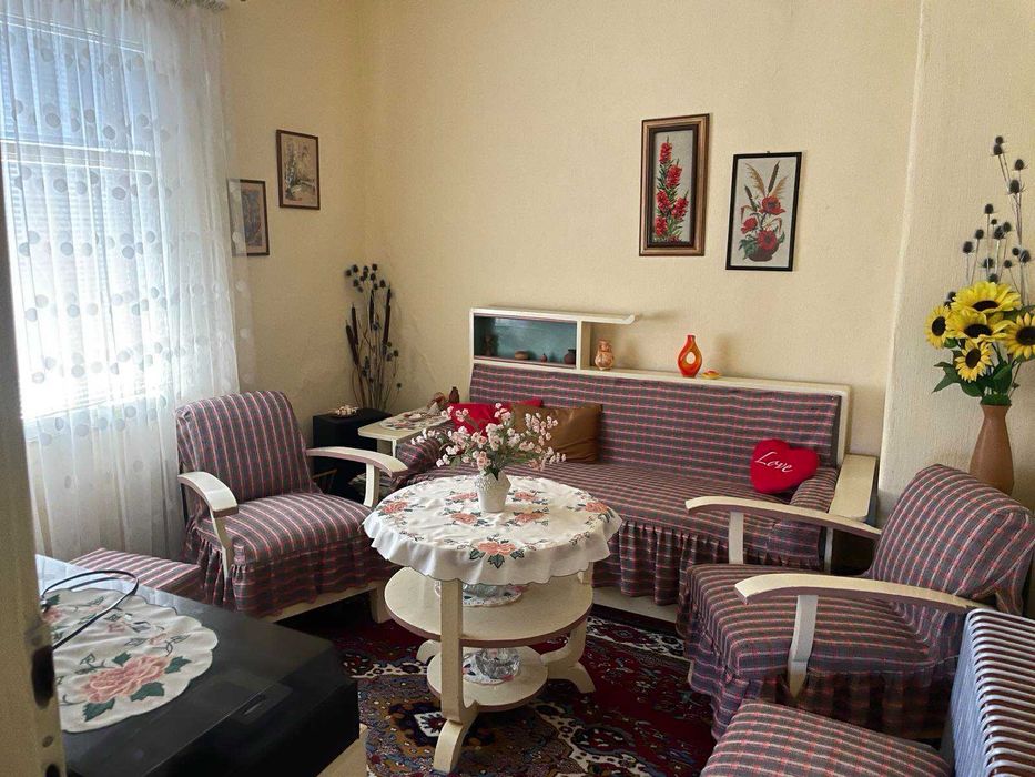 1830-Продава се къща в село Топчии!