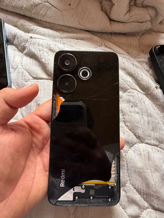Redmi 13 256GB ОЗУ 8,0+4,0