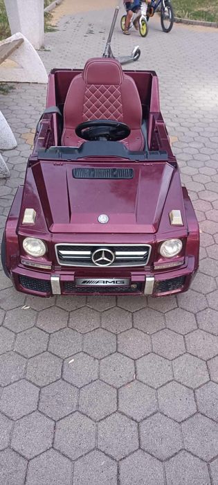 Електрическа кола за дете