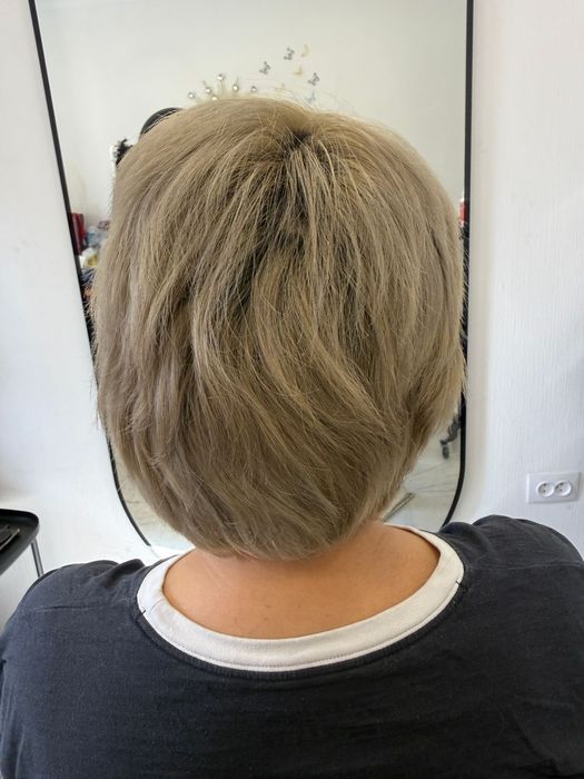 Продам волосы натуральные блонд