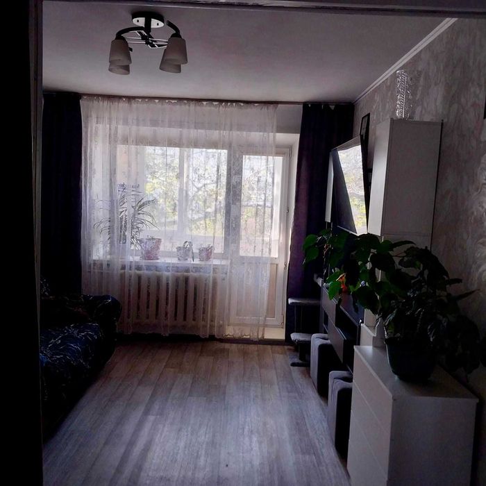 Продам 2 квартиру Сураганова 22