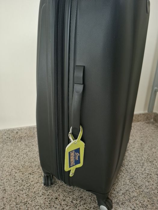 Продавам куфар  Estil