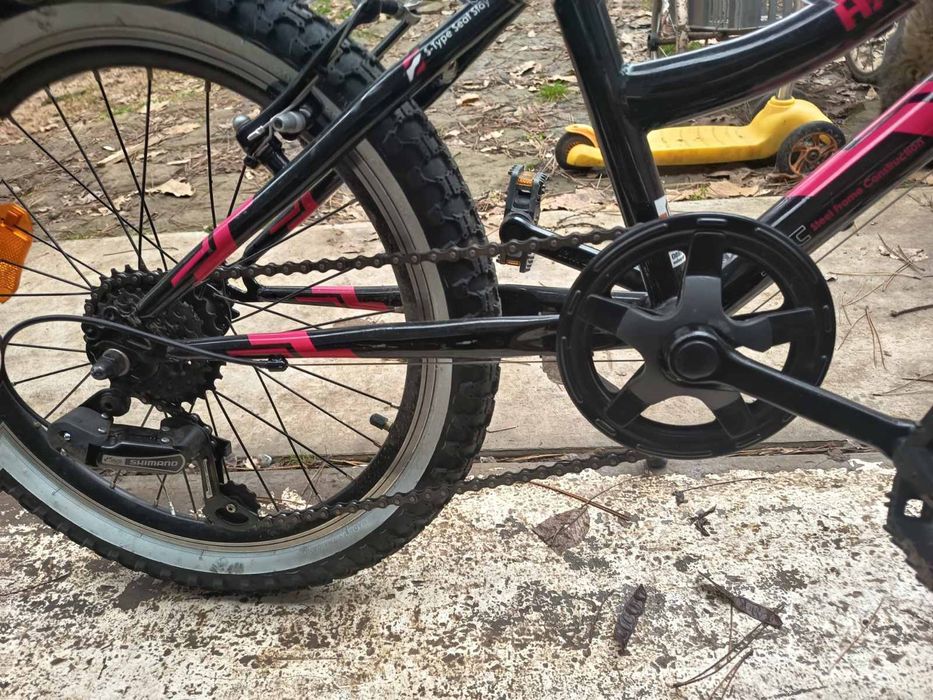 Детски велосипед без рамка.