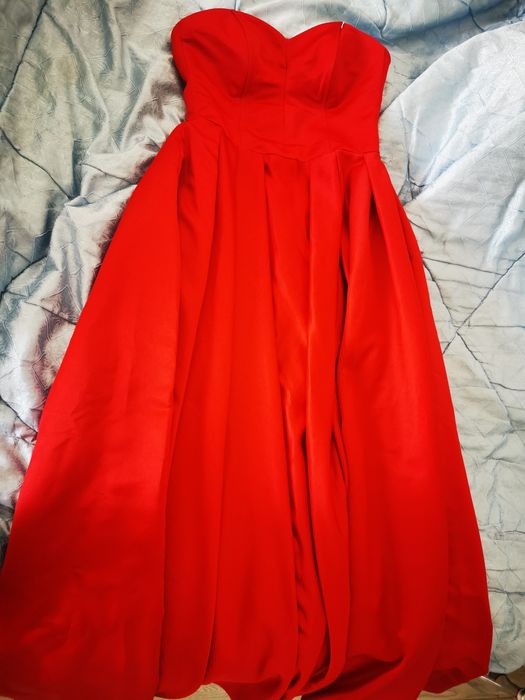 Rochie lunga roșie