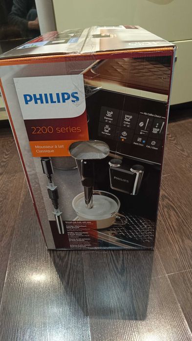 Кафемашина PHILIPS EP2224/10. Като нова.