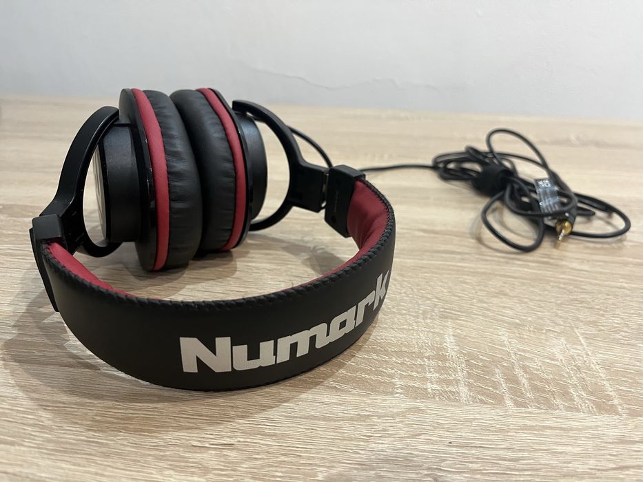 Срочно Микрофоны RODE M5