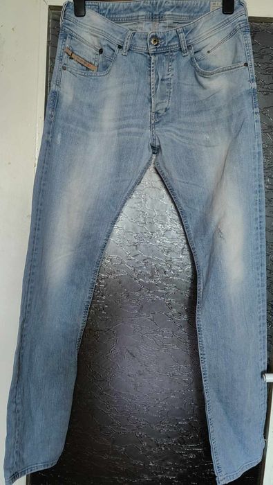 Дънки и фланелки DIESEL