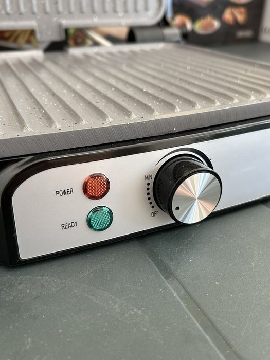 Електрически грил - Eisenbach Professional 2000W