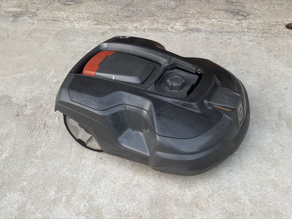 Robot tuns gazon husqvarna 315