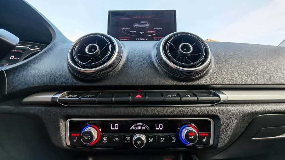 Audi A3 2.0TDI 150HP  05.2014 Bixenon Led Webasto