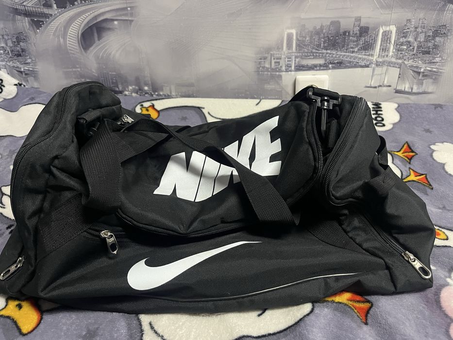 Продам сумку nike