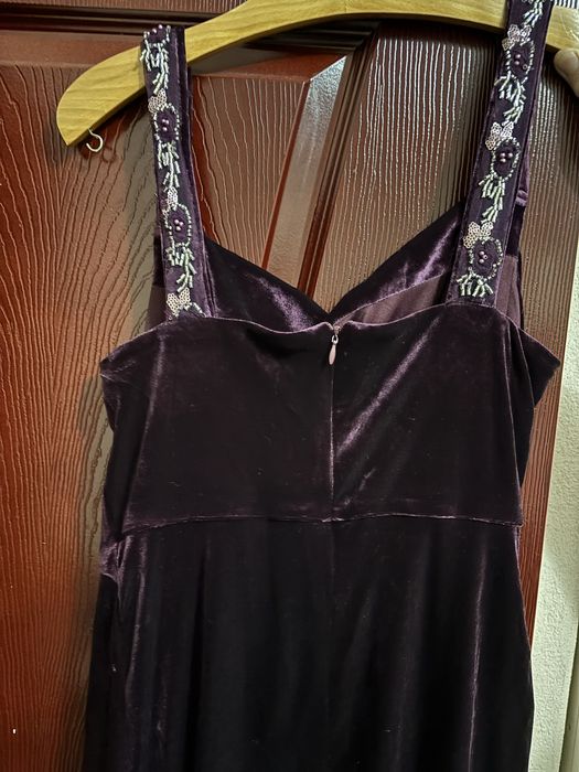 Официялна рокля