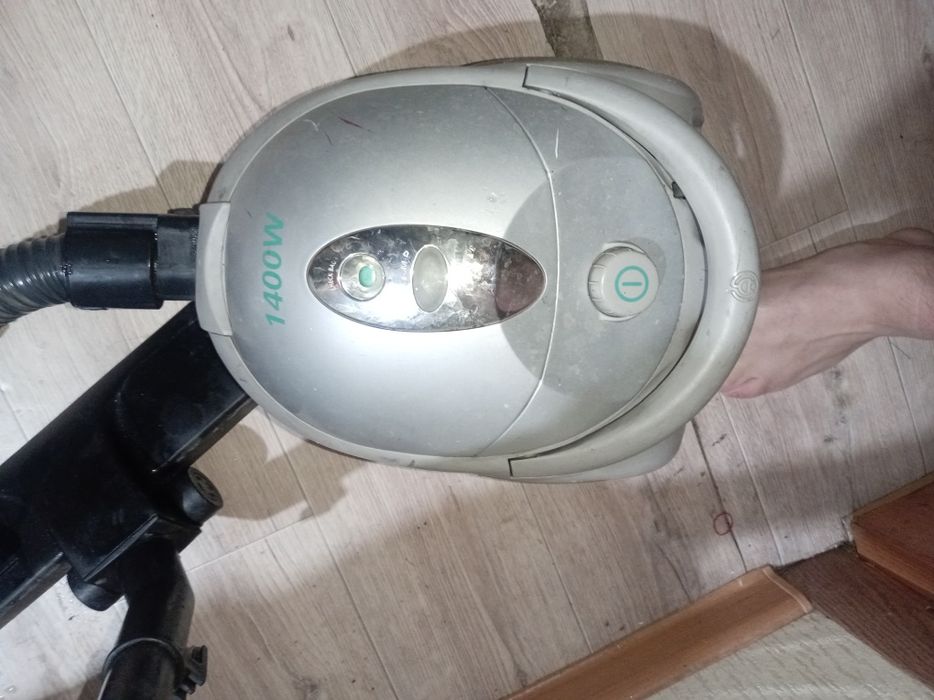 Пилисос рабочим состояния