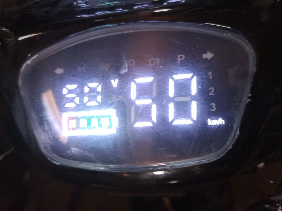 Скутер ск8 на ходу